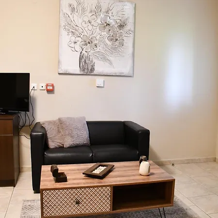 بيت ضيافة Toula